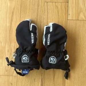 Hestra Army Leather Heli Ski Jr. Mitt size 6
